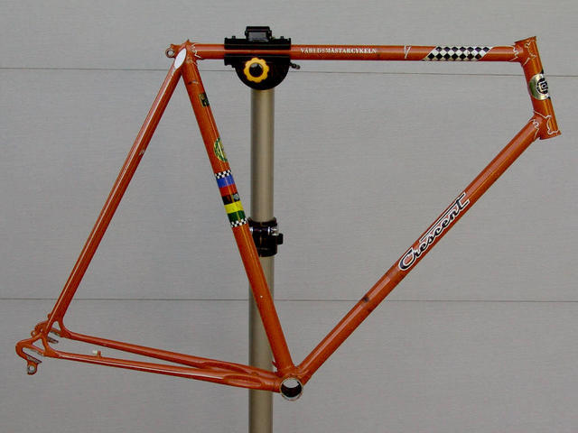 1975 Crescent Pepita Professional 320 De Luxe 