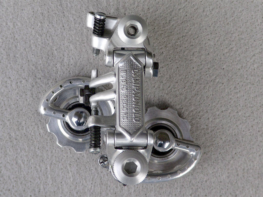 Rear Derailleur - 01