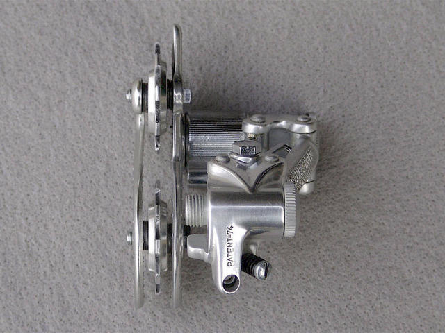 Rear Derailleur - 03