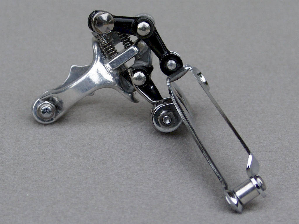 Front Derailleur - 03