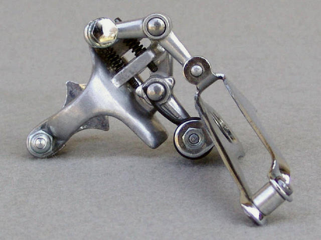 Front Derailleur - 03