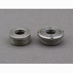 <------------------ SOLD ------------------> Stronglight 650 / 651 bottom bracket cups - Italian threaded (NOS)