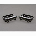 <------------------ SOLD ------------------> Atom 600 N pedals - Black cages (NOS)