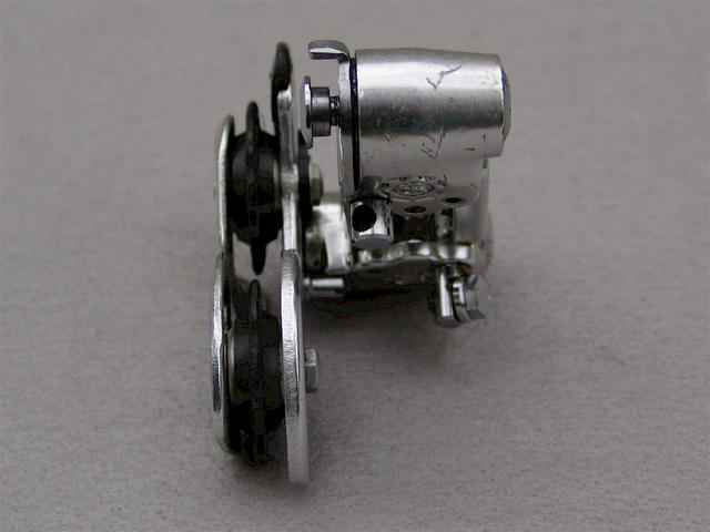 <------------------ SOLD ------------------> Simplex SLJ 5000 T/SP rear derailleur (USED)