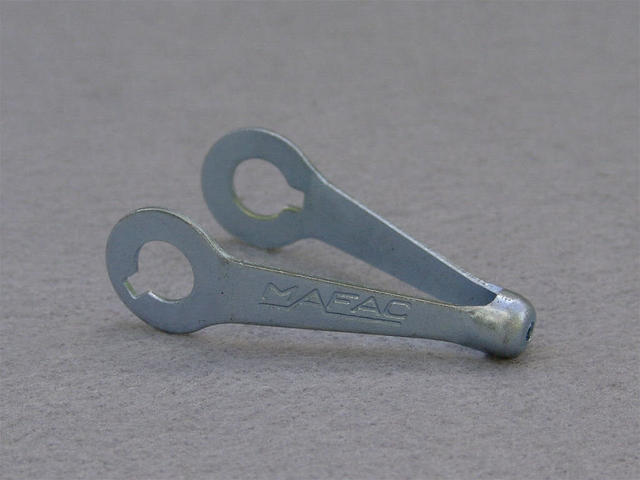 <------------------ SOLD ------------------> MAFAC rear cable hanger (NOS)