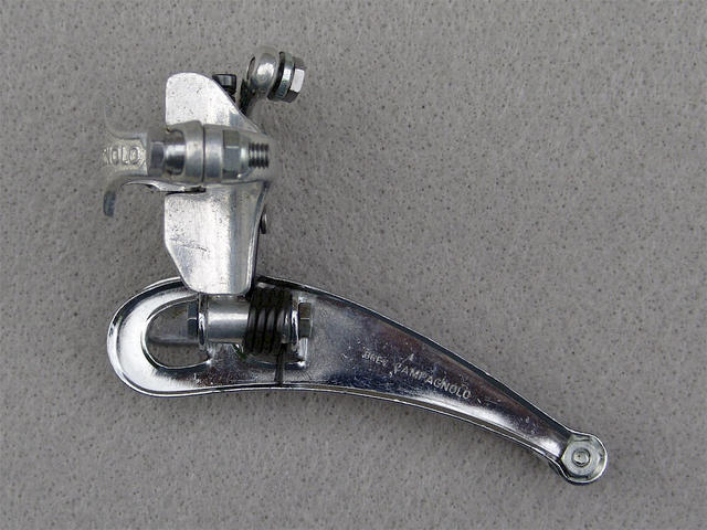 <------------------ SOLD ------------------> Campagnolo Record 1052/1 front derailleur - circa 1968 to 1972 (USED)