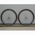 <------------------ SOLD ------------------> Campagnolo Record / Velocity Aerohead wheelset - 700c clincher - (USED)