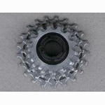 <------------------- SOLD ----------------> SunTour New Winner freewheel - narrow 6 speed - 13/21 - English thread (USED)