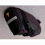 <------------------ SOLD ------------------> Topeak Aero Wedge bag - under seat saddle - small (NEW)