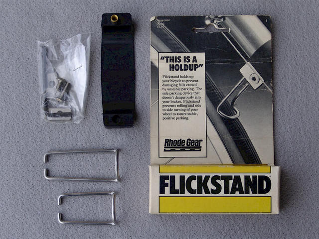 <------------------ SOLD ------------------> Rhode Gear Flick Stand - wheel stop / parking (NOS)