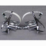 <------------------ SOLD -------------------> Campagnolo Record pedals - toe strap loops - Christophe  clips & strap