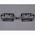 <------------------ SOLD ------------------> WEYLESS pedals - "road" profile cages (USED)