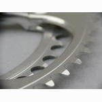 <------------------ SOLD ------------------> Stronglight 107 crankset - 42/52 double - 144 mm BCD (NOS / USED)