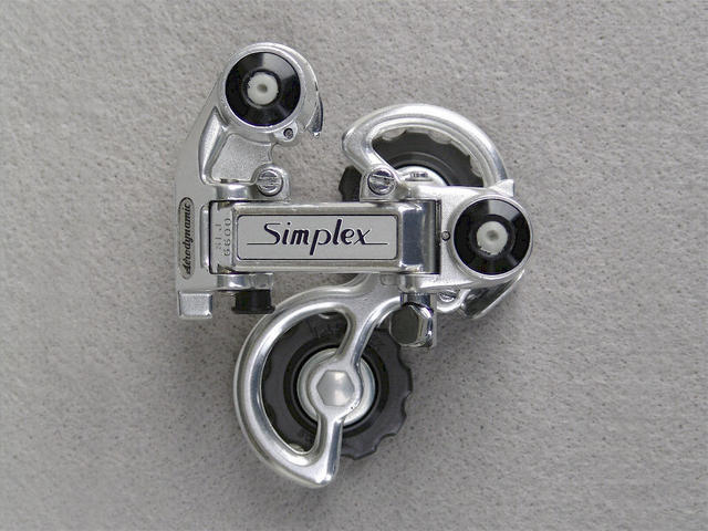 <------------------ SOLD ------------------> Simplex SLJ 6600 T/SP rear derailleur (USED)